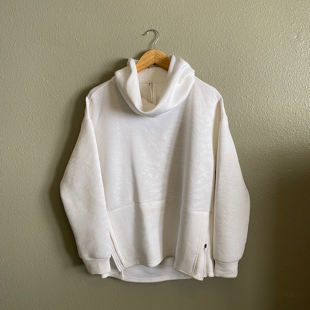 Fabletics White Sweatshirt